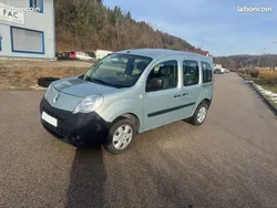 Renault kangoo 2 1.6 essence 90cv 5 places