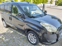 Fiat Doblo 7 lugares