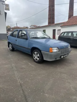 Opel Kadett 1.3s