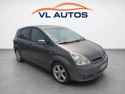 Toyota Corolla Verso - 7 places - 2.2l - 177 CV - Année 2006 - Pour professionnel ou export