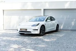 Tesla Model 3 Standard Range Plus RWD