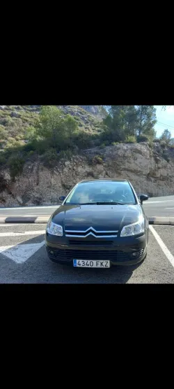 CITROEN C4 Coupé 1.4i 16v Collection