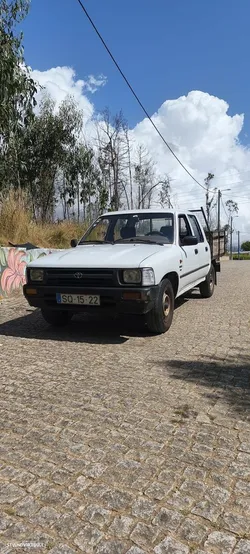 Toyota Hilux 2.4 D LN85LP Cx Dupla
