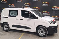 Berlingo 3 places hdi 130 ch Worker EAT8 (Boite auto/GPS/Grip Control/etc...) 37.653 km 14.158 ht (16.990 ttc)