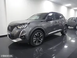 Peugeot 2008 1.2 PureTech GT EAT8