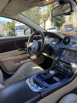 Jaguar XJ Executive