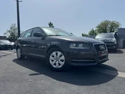 Audi A3 sportback 1.6 TDI 105cv BVM5 Pack Ambiente 227000km