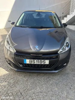 Peugeot 208 1.2 PureTech GT Line