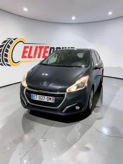 PEUGEOT 208 STYLE 1.2 82ch 5p