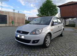 Ford Fiesta 1.25 First Edition - Um dono