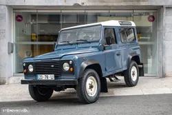 Land Rover Defender 90 2.5 TDi Metal Top