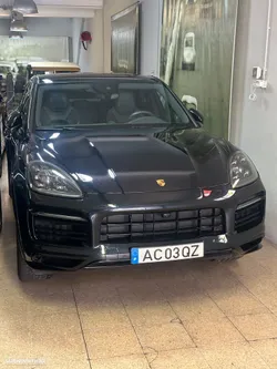 Porsche Cayenne Coupé E-Hybrid