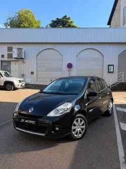 RENAULT CLIO 3 1.5 dci PHASE 2 TOMTOM TOIT PANORAMIQUE