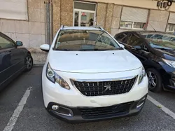 Peugeot 2008 Signature