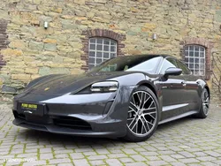 Porsche Taycan Standard
