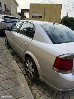 Opel Vectra 2.2 DTi Elegance