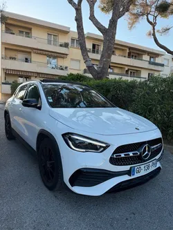 Mercedes Benz Gla 200d Amg Line Full Options