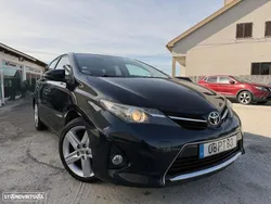 Toyota Auris 1.4 D-4D Exclusive