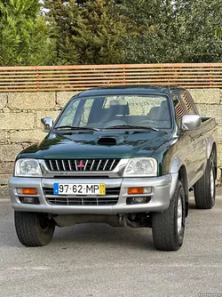 Mitsubishi L200 Strakar