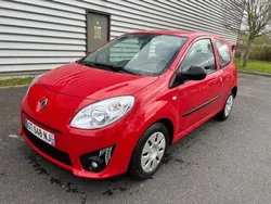 Renault TWINGO II 1.2 16V 75CH DYNAMIQUE