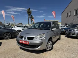 Renault GRAND SCENIC II 1.9 DCI 130CH FAP DYNAMIQUE 7 PLACES