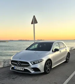 Mercedes-Benz A 180 180d 7G-DCT