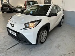 Toyota Aygo X 1.0 VVT-i 72 Dynamic / 1ère main / TVA Récupérable