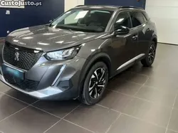 Peugeot 2008 1.2 Pure Tech Allur