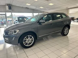 Volvo XC60 D3 150 SUMMUM BVA GEARTRONIC 2016 FULL ENTRTETIEN V