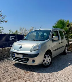RENAULT KANGOO 5 PLACES - 1.5 dci 90 - ENTRETIENT COMPLET RENAULT - PREMIERE MAIN