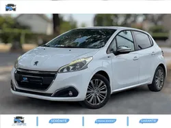 PEUGEOT 208 1.2i 12V 82CH Style