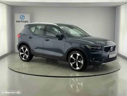 Volvo XC 40 2.0 B4 Momentum Plus