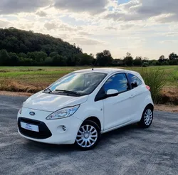 Ford Ka 1.2. 69ch S&S TITANIUM 2015 / Garantie 6 mois / Kit distribution ok / Embrayage ok / Climatisation / Suivi d'entretien / Reprise possible
