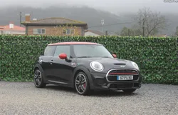 MINI John Cooper Works Auto Desportiva