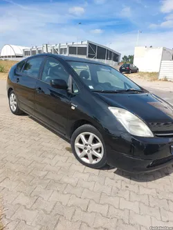 Toyota Prius HW2