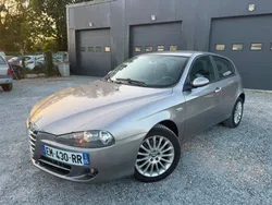Alfa Romeo 147 1.9 JTDm 120 ch – 5 portes
