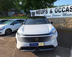 Nouveau 3008 gt hybride 145 cv