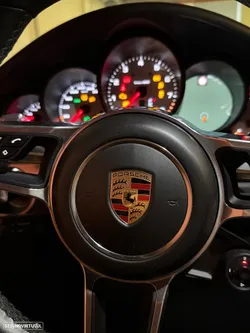 Porsche 911 (991) Carrera 4 PDK