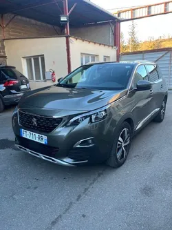 Peugeot 5008 hdi 130 eat8 allure business 7p