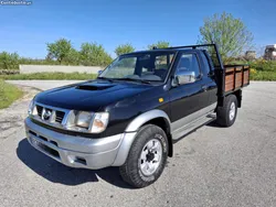 Nissan Navara D22 4x4