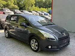 Peugeot 5008 1.6 HDi FAP Confort Pack 7pl
