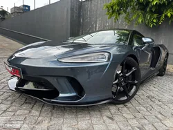 McLaren GT 4.0 Twin-Turbo V8