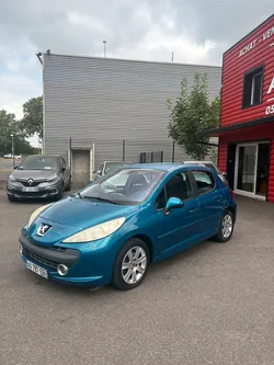 PEUGEOT 207 1.6 VTi 16V 120ch Premium Pack A