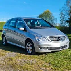 MERCEDES CLASSE B180 *123500KM* *1ER MAIN* Garantie 6 mois