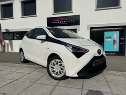 TOYOTA AYGO MY20 1.0 VVT-i x-play / CAMERA DE RECUL / REGULATEUR DE VITESSE / ENTRETIEN A JOUR