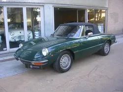 Alfa Romeo Spider 2000