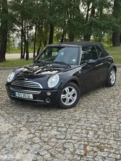 MINI Cabrio Cooper