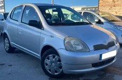 TOYOTA Yaris 1 / 1.3 i 16V 86 cv *Finition Linea Luna /2eme Main/Chaine de distribution /Clim