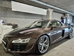 Audi R8 4.2 FSi Quattro