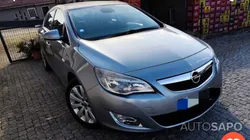 Opel Astra J Sports Tourer de 2011